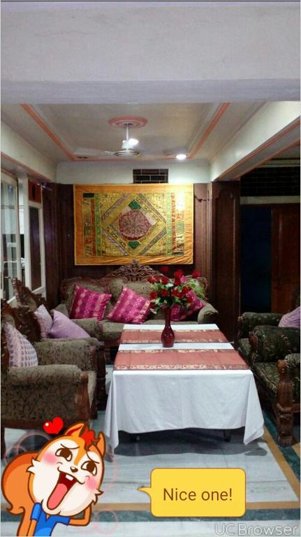 Puja Guest House Varanasi Luaran gambar